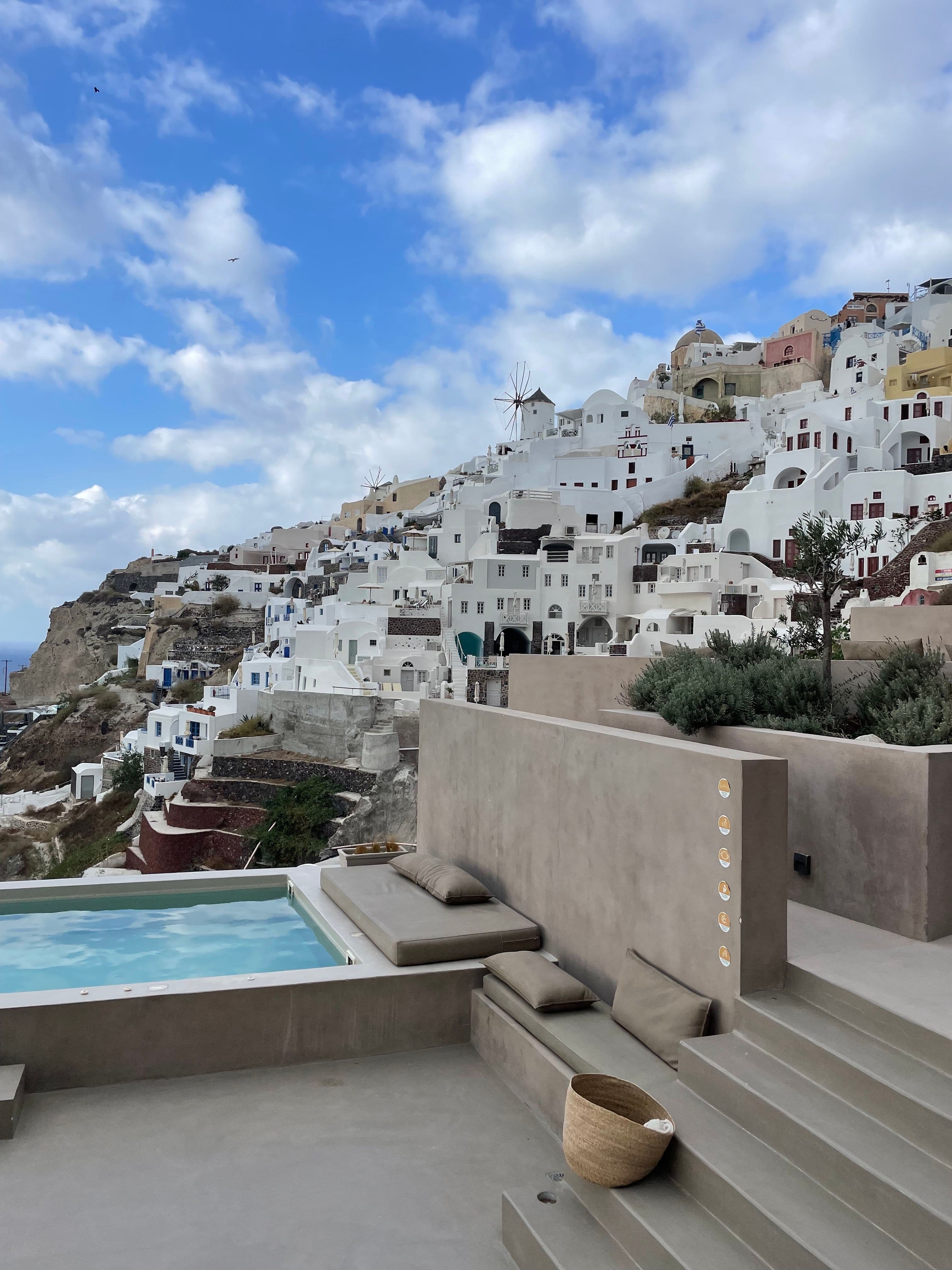 Image 7 of Stroll through Oia .