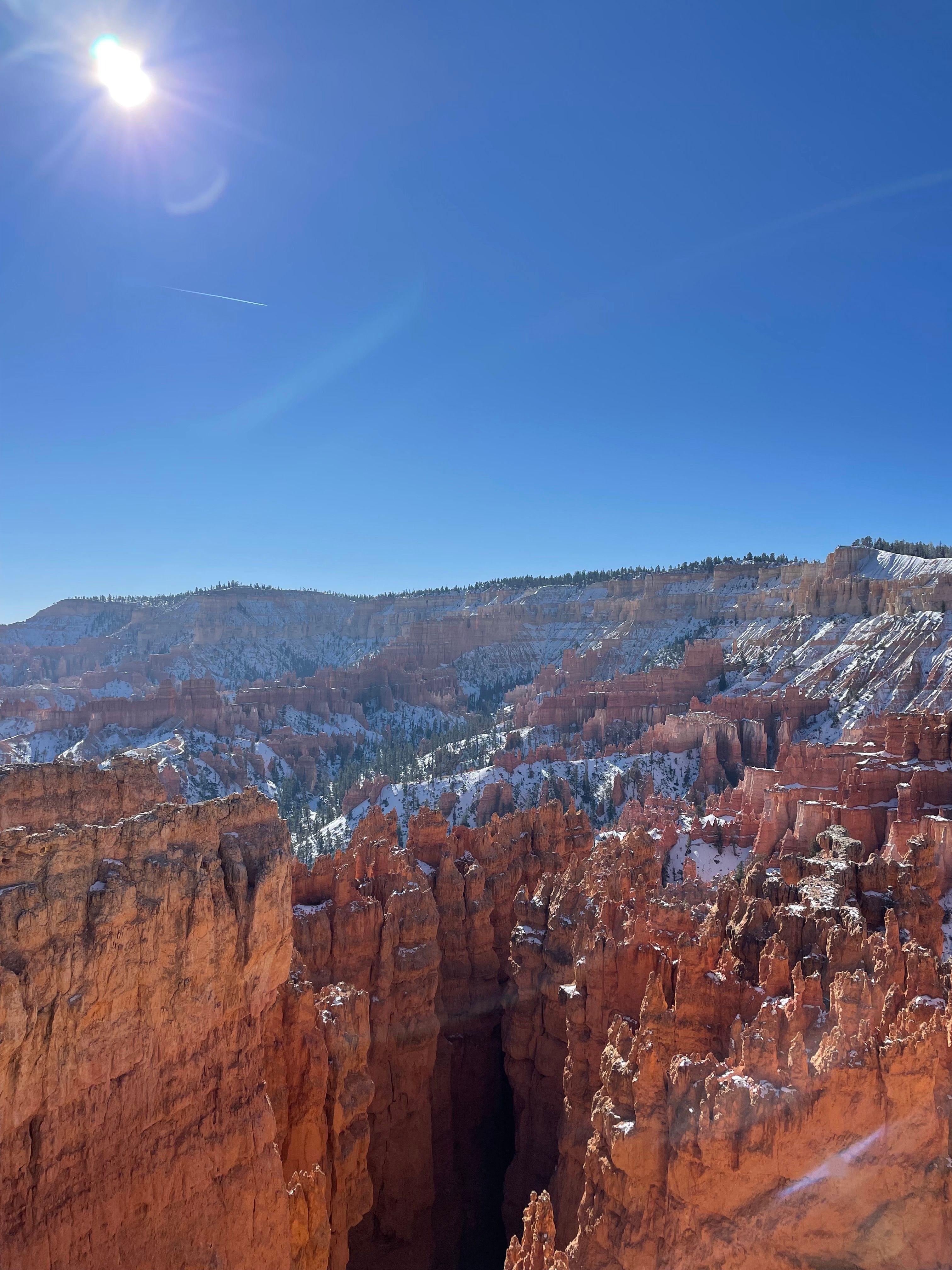 Image 1 of Visit Sunrise Point and Hike the Queen’s Garden Trail.