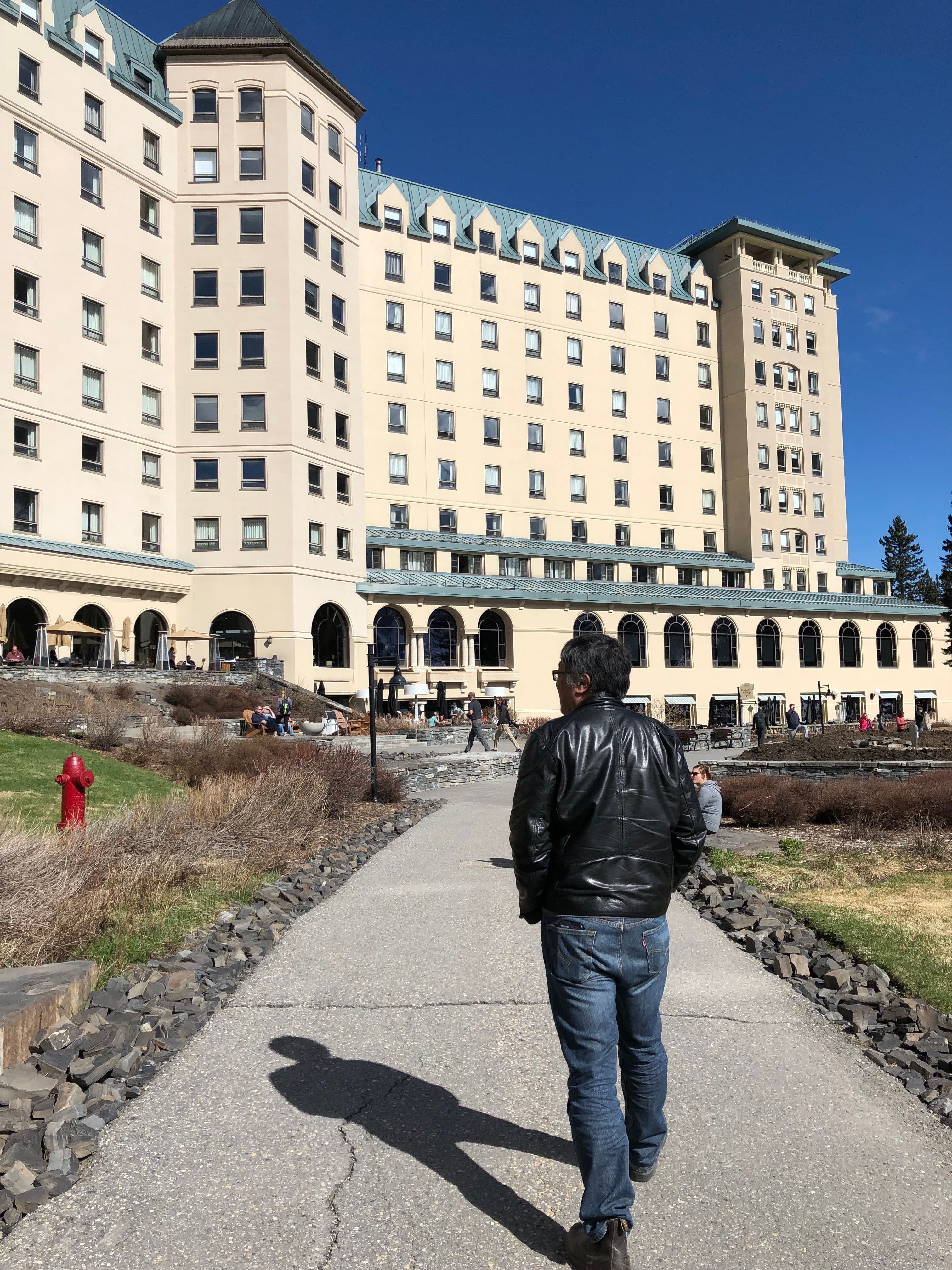 Image 2 of Fairmont Château Lake Louise.