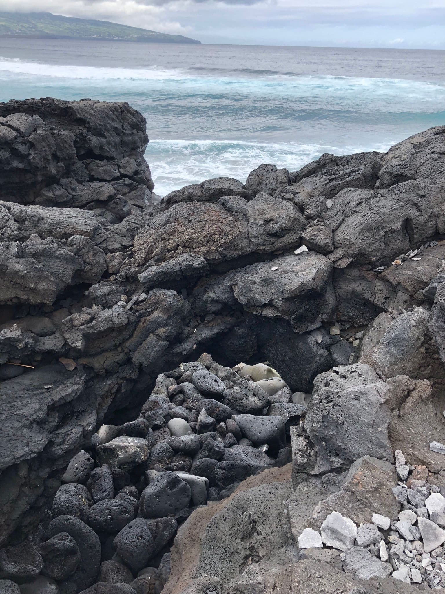 Image 4 of Surfing at Praia do Areal de Santa Bárbara.